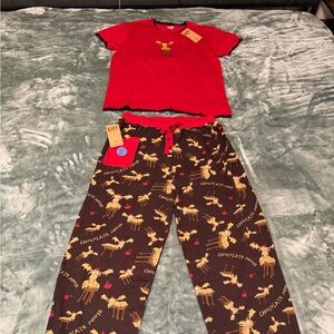 NWTS Women’s medium Lazy One pajama set